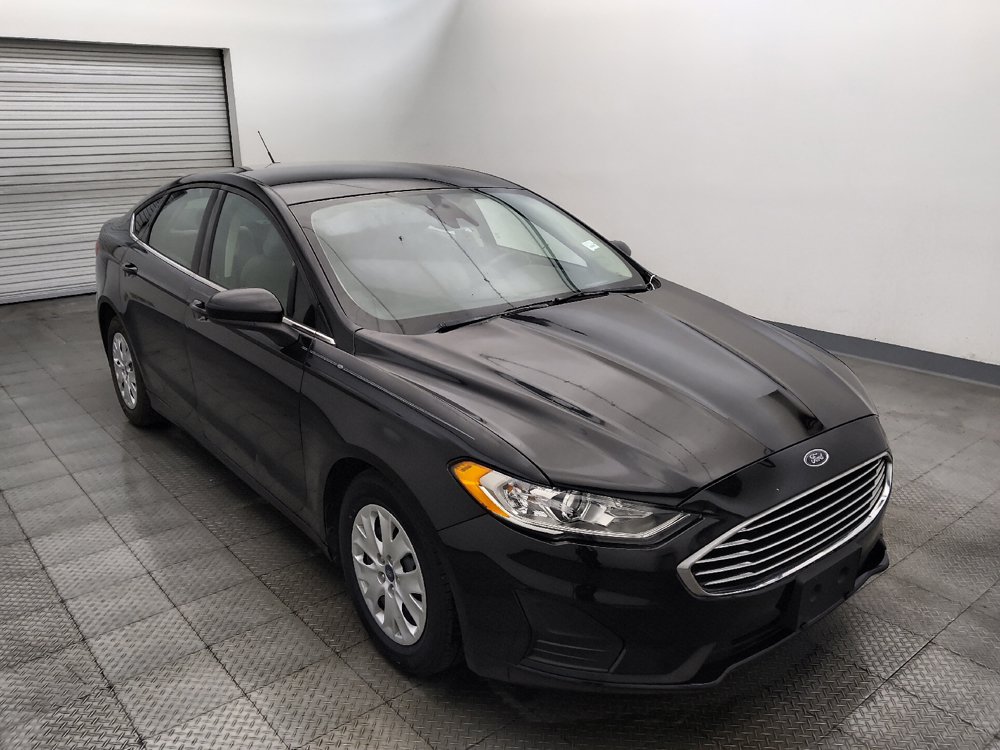 Used 2019 Ford Fusion S FWD image 13