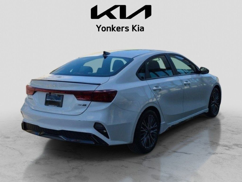 Used 2023 Kia Forte GT-Line FWD image 6