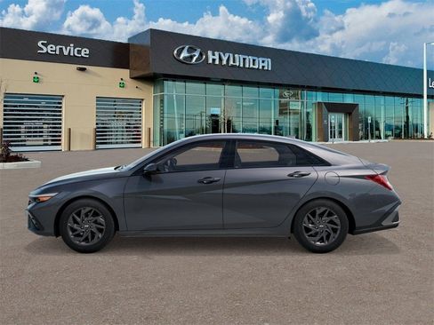 New 2026 Hyundai Elantra Blue image 3