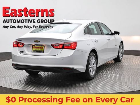 Used 2024 Chevrolet Malibu LT FWD image 5