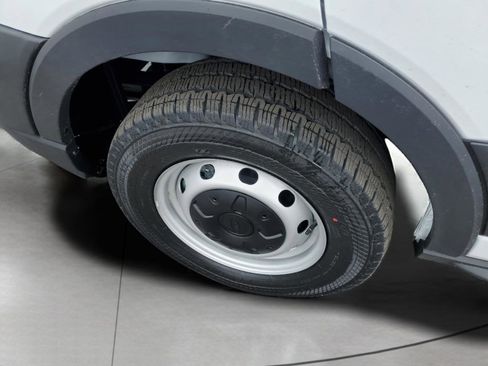 New 2025 Ford Transit 250 148 Medium Roof image 14