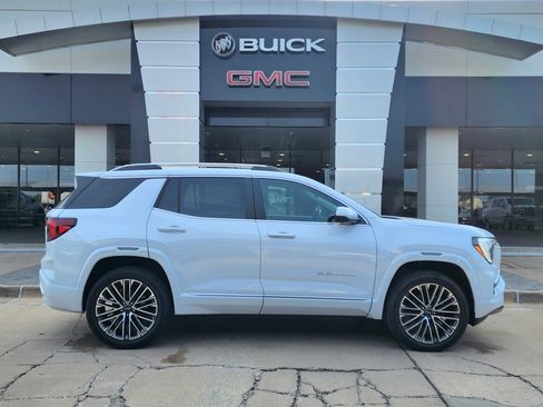 New 2026 GMC Terrain Denali image 3