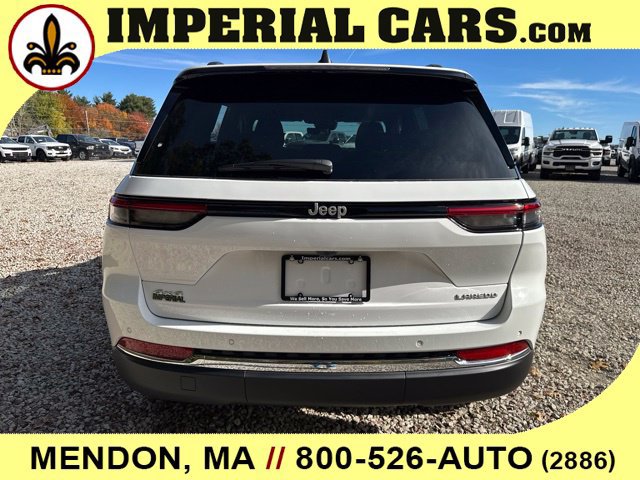 New 2027 Jeep Grand Cherokee Laredo X AWD/4WD image 10