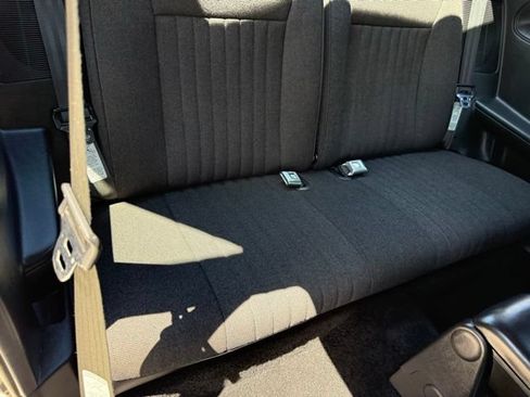 Used 1991 Ford Mustang LX RWD image 92