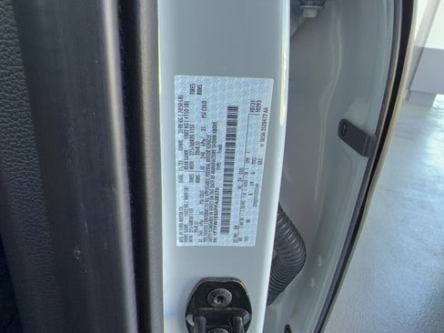 Certified 2023 Ford F150 Platinum w/ Equipment Group 701A High image 40