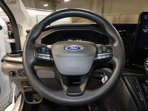 Used 2023 Ford Transit 350 XLT image 10