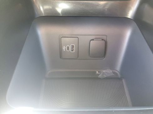 New 2026 Ford Explorer Tremor w/ Tremor Convenience Package image 29