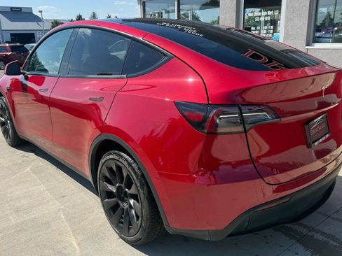 Used 2023 Tesla Model Y Long Range AWD/4WD image 4