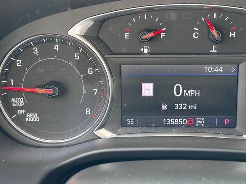 Used 2020 GMC Acadia AT4 w/ Driver Alert Package II AWD/4WD image 15