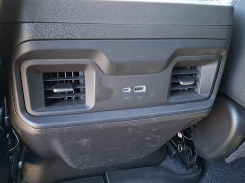 Used 2024 Chevrolet Silverado 1500 LT Trail Boss w/ Convenience Package II AWD/4WD image 16