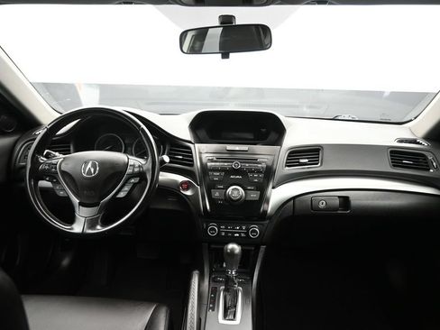 Used 2018 Acura ILX FWD image 37