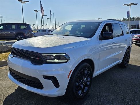 Used 2025 Dodge Durango GT w/ Blacktop Package image 3