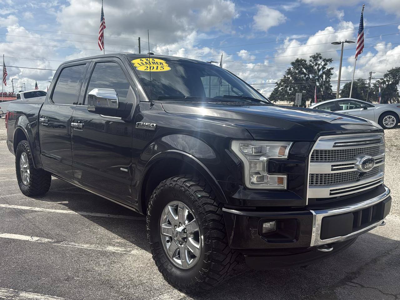 Used 2015 Ford F150 Platinum w/ Equipment Group 701A Luxury AWD/4WD image 7