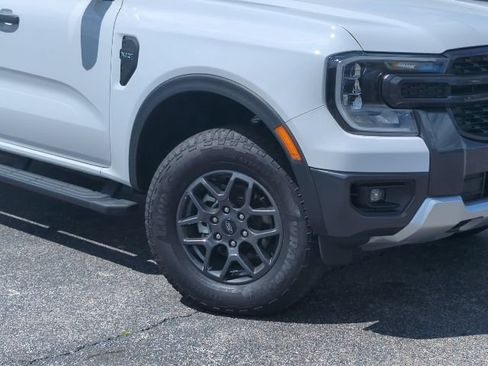 Used 2025 Ford Ranger XLT w/ FX4 Off-Road Package AWD/4WD image 2