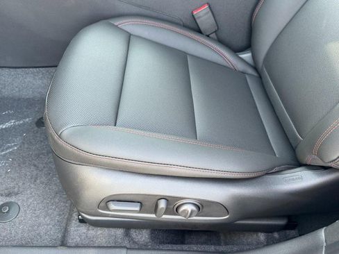 New 2026 Chevrolet Trax RS FWD image 32