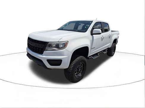 Used 2020 Chevrolet Colorado W/T w/ WT Convenience Package RWD image 4