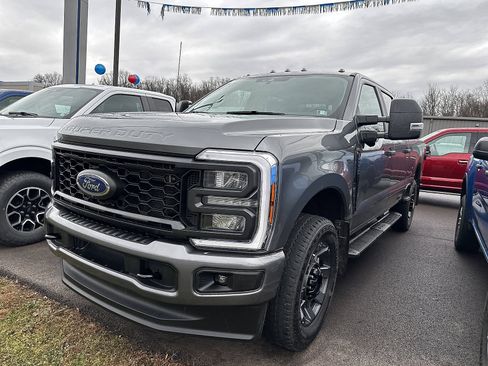 Used 2024 Ford F250 XL w/ STX Appearance Package image 5