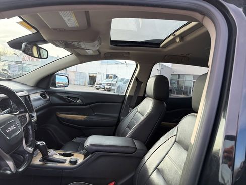 Used 2017 GMC Acadia Denali w/ Technology Package image 17