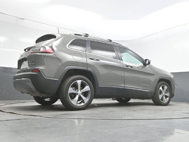 Used 2020 Jeep Cherokee Limited FWD image 49