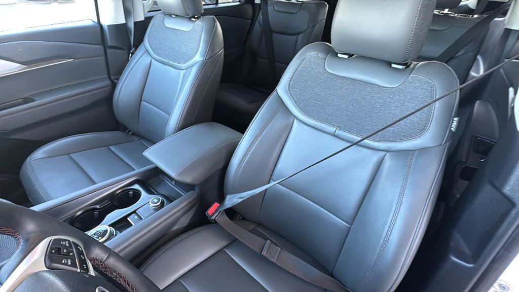 Certified 2025 Ford Explorer Active w/ Active Comfort Package RWD image 22