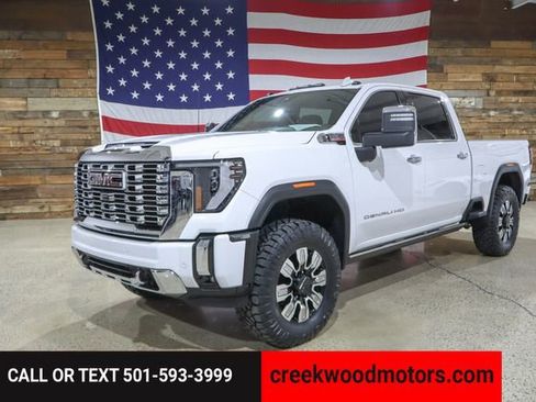 Used 2024 GMC Sierra 2500 Denali w/ Denali Reserve Package image 1