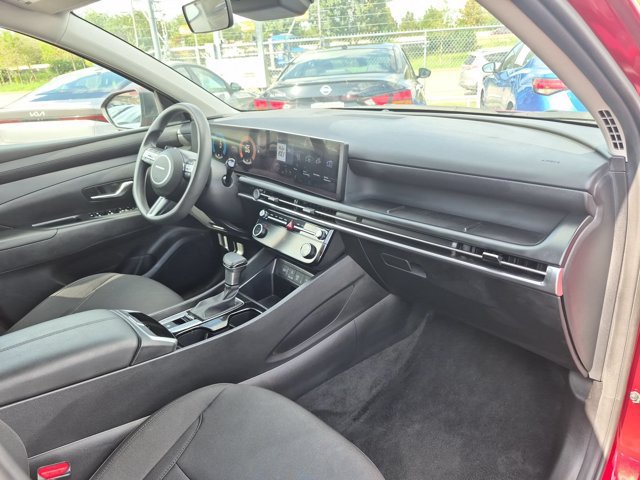 Used 2025 Hyundai Tucson SEL FWD image 25