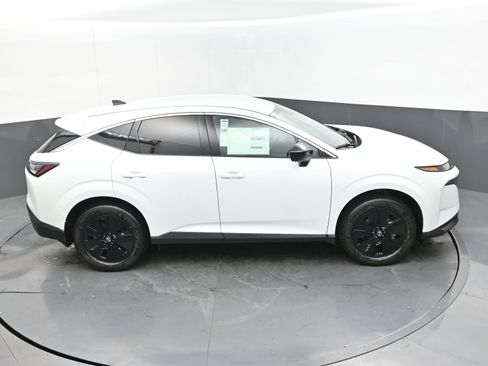 New 2025 Nissan Murano SV image 37