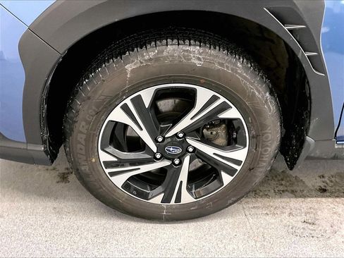 Used 2024 Subaru Crosstrek 2.0i Premium image 7