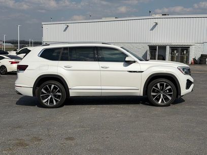 Used 2024 Volkswagen Atlas SEL Premium R-Line