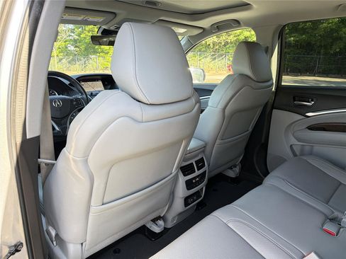 Used 2020 Acura MDX SH-AWD w/ Technology Package image 24