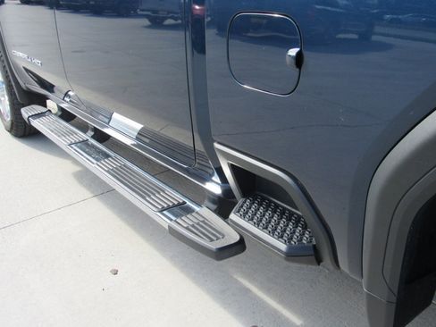 Used 2022 GMC Sierra 2500 Denali image 17