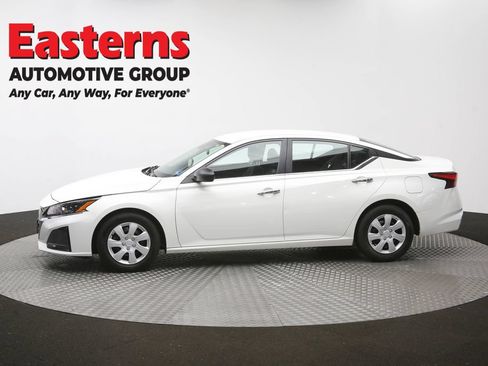 Used 2024 Nissan Altima 2.5 S FWD image 57