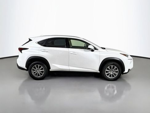 Used 2016 Lexus NX 200t FWD image 4