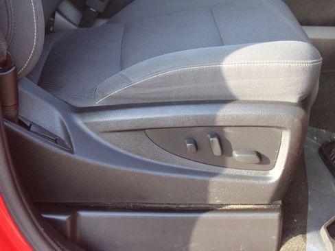 Used 2018 GMC Sierra 1500 SLE w/ SLE Value Package image 20