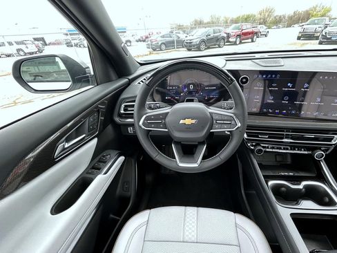 New 2026 Chevrolet Traverse High Country AWD/4WD image 13