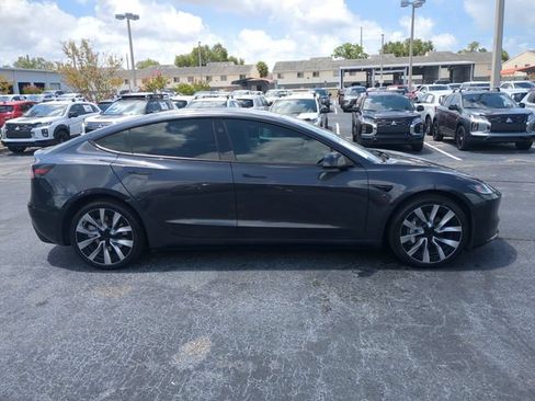 Used 2024 Tesla Model 3 Standard Range RWD image 5