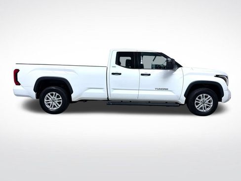 Certified 2022 Toyota Tundra SR5 w/ SR5 Convenience Package AWD/4WD image 2