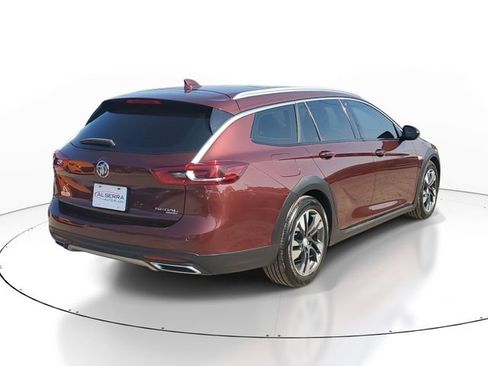 Used 2019 Buick Regal Essence w/ Driver Confidence Package I AWD/4WD image 4