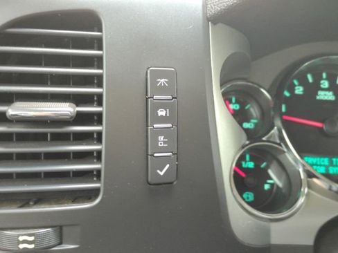 Used 2010 Chevrolet Silverado 1500 LT RWD image 32