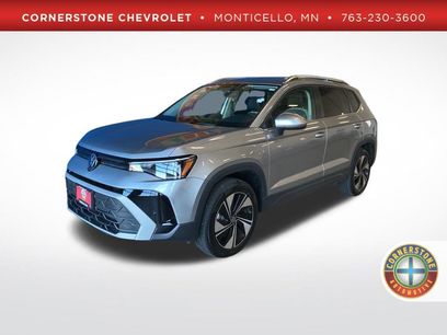 Used 2025 Volkswagen Taos SE