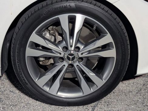 Used 2021 Mercedes-Benz C 300 Sedan image 10