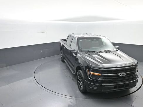 New 2026 Ford F150 XLT w/ XLT Black Appearance Package AWD/4WD image 22