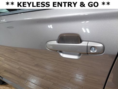 Used 2022 Subaru Forester Premium image 19