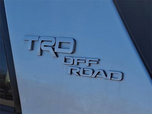 Used 2024 Toyota 4Runner TRD Off-Road Premium image 30