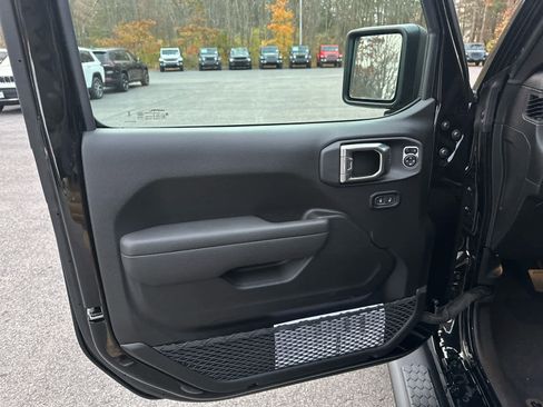 New 2026 Jeep Wrangler Unlimited Sport AWD/4WD image 15
