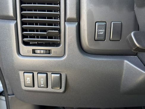 Used 2015 Nissan Titan SV w/ SV Value Truck Package image 20