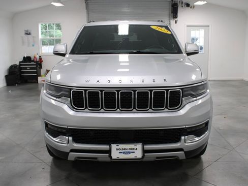 Used 2022 Jeep Wagoneer Series II image 3