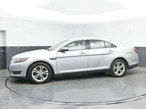 Used 2013 Ford Taurus SEL FWD image 6