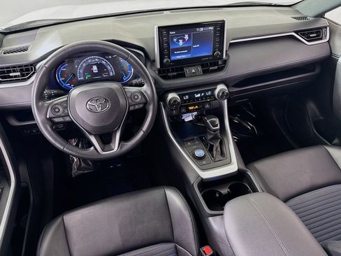 Certified 2020 Toyota RAV4 XSE w/ XSE Grade Weather Package AWD/4WD image 20