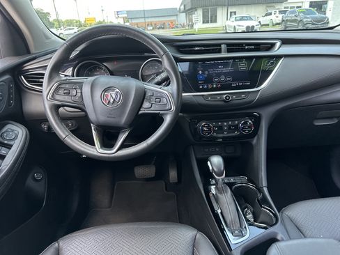Used 2023 Buick Encore GX Essence w/ Experience Buick Package FWD image 15